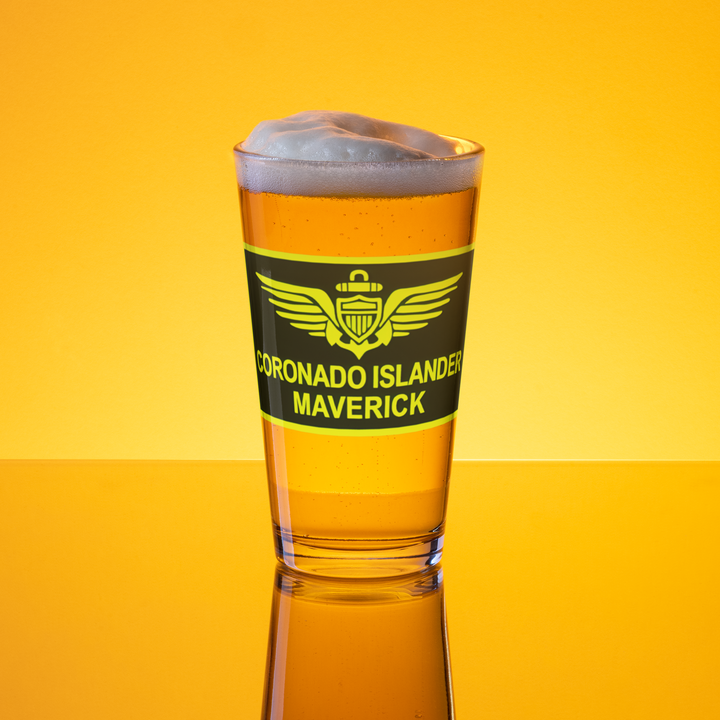 coronado island maverick - Shaker pint glass