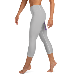 Besame Mucho - Yoga Capri Leggings